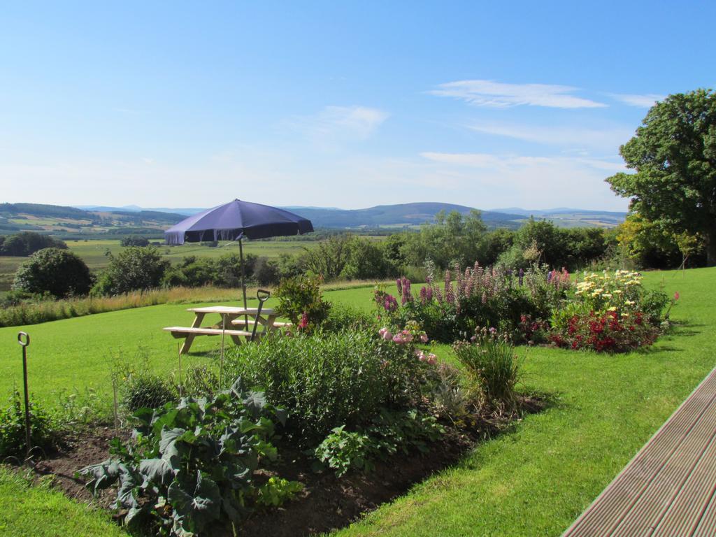 Brambleburn Steading Guest House Keith Exterior photo